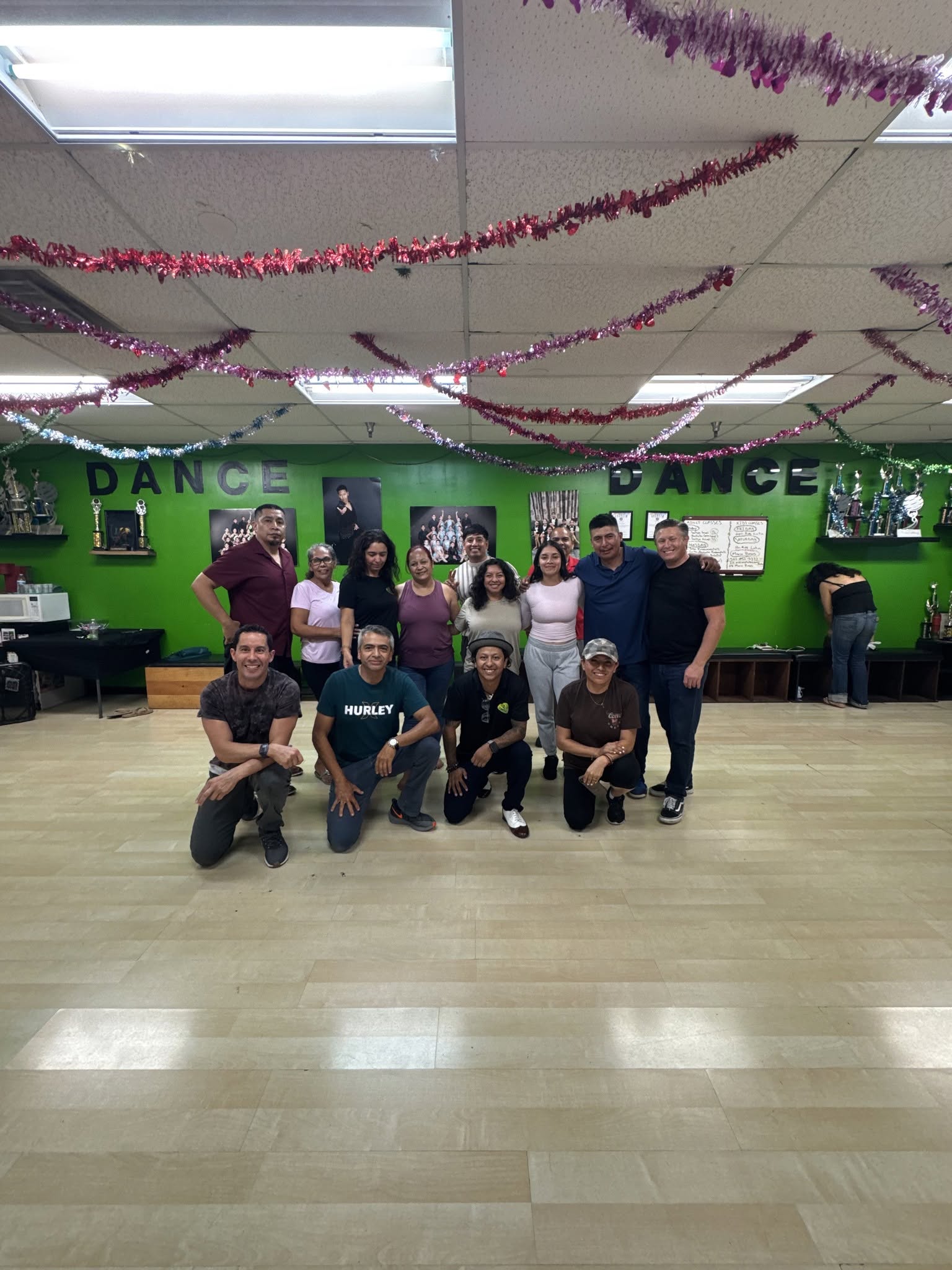 Passion y Tumbao dance teams