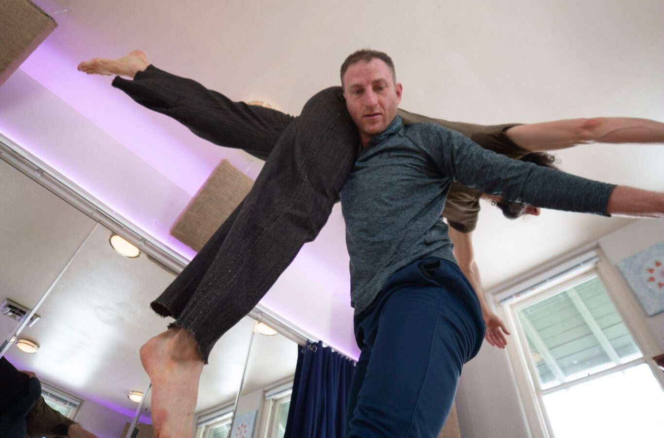 Contact Improvisation and Downtempo Dance Lounge