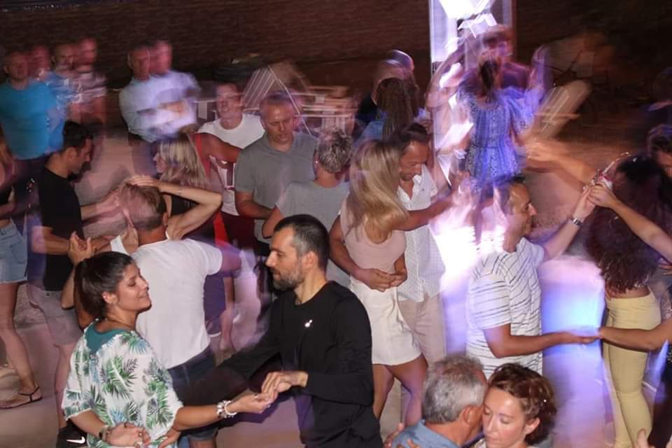 Sensual BACHATA Party Zeppelin⁹
