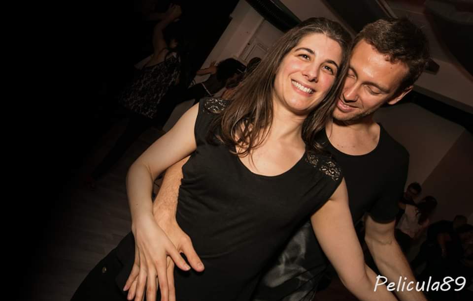 Cours Bachata intermédiaire les mardis 19h15-20h15