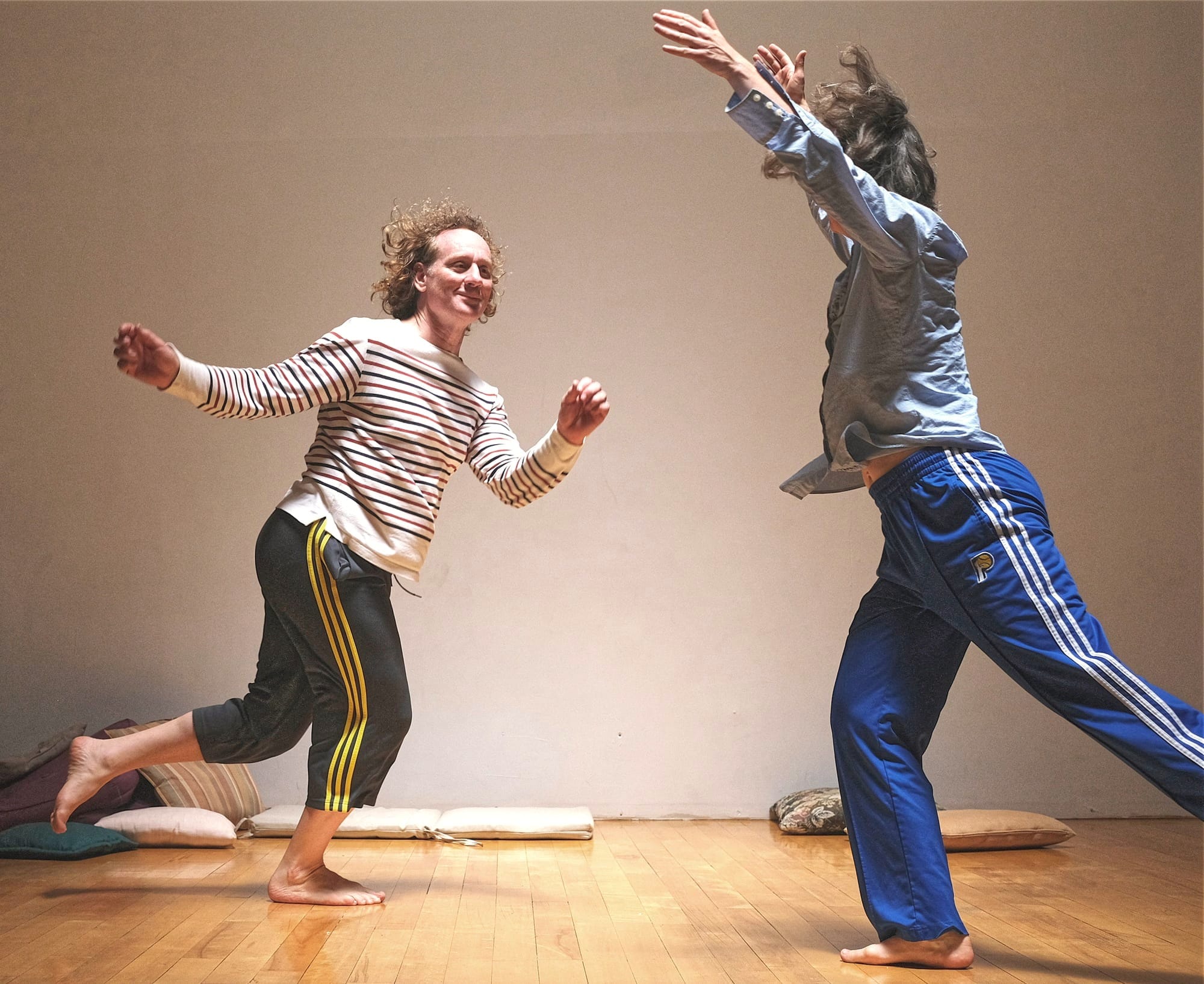 Deepening - Contact Improvisation Series with Carmen and Rajendra Serber