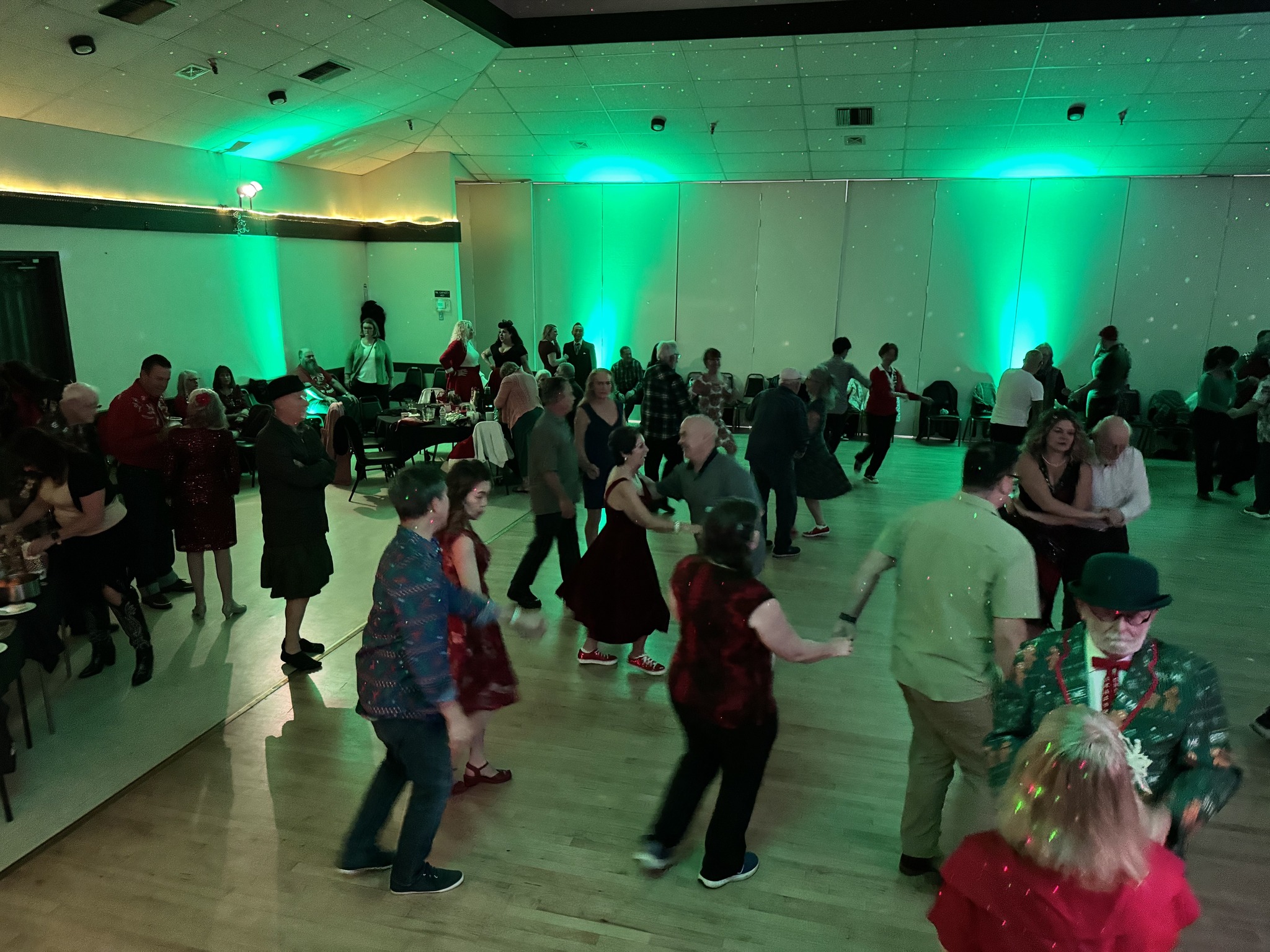 Sactown Swings @ Elks Lodge #6