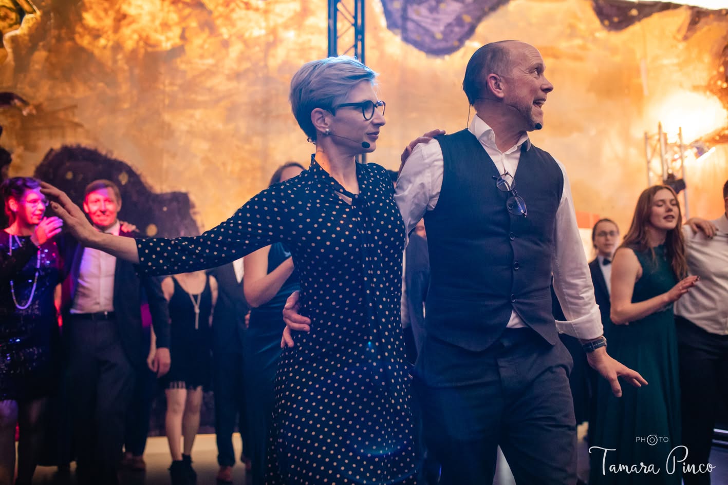 Lindy Hop 2 - Beginner's course with Lorenzo & Andrea