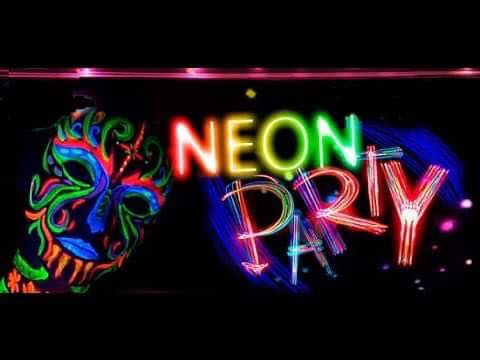 Fiesta de Neón לילה של אורות בסלסה קרלוס