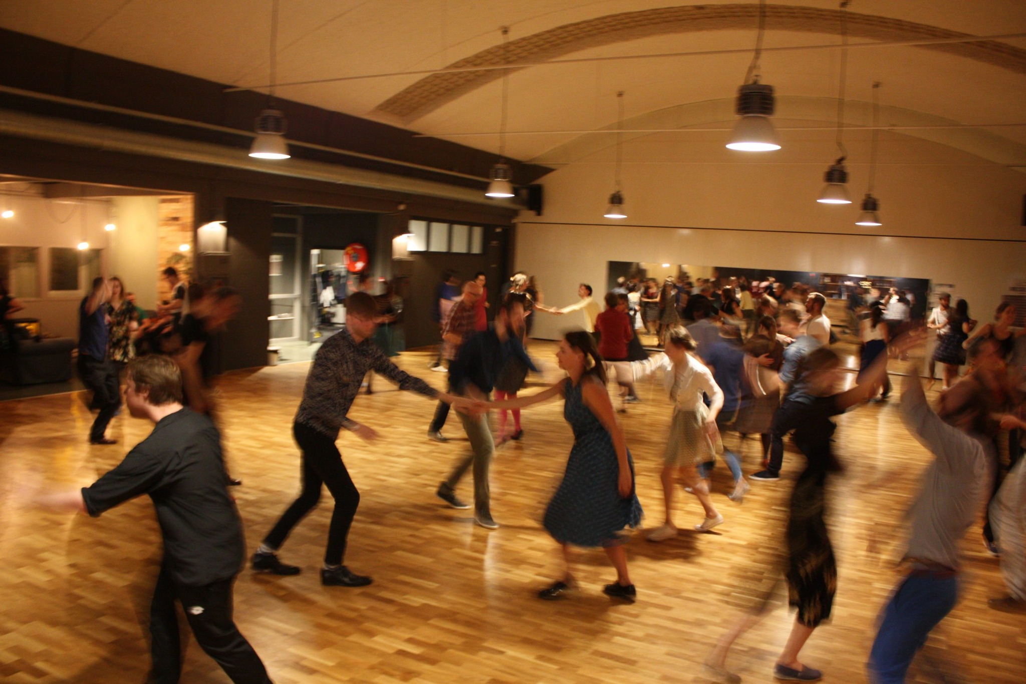 13 1 Lindyhop Teaparty