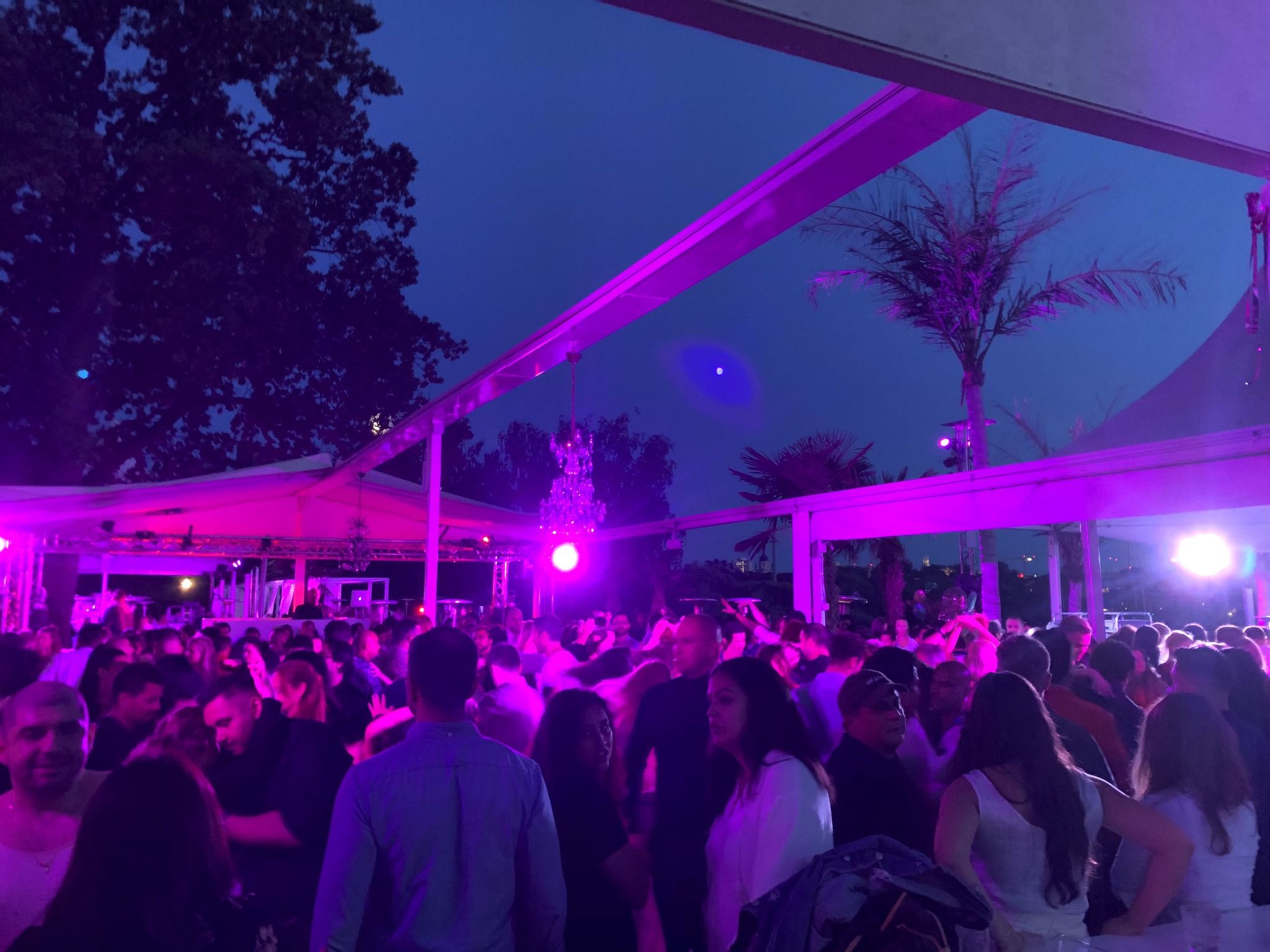 Salsa & Bachata event på Josefina 26 aug! Kubansk workshop & social