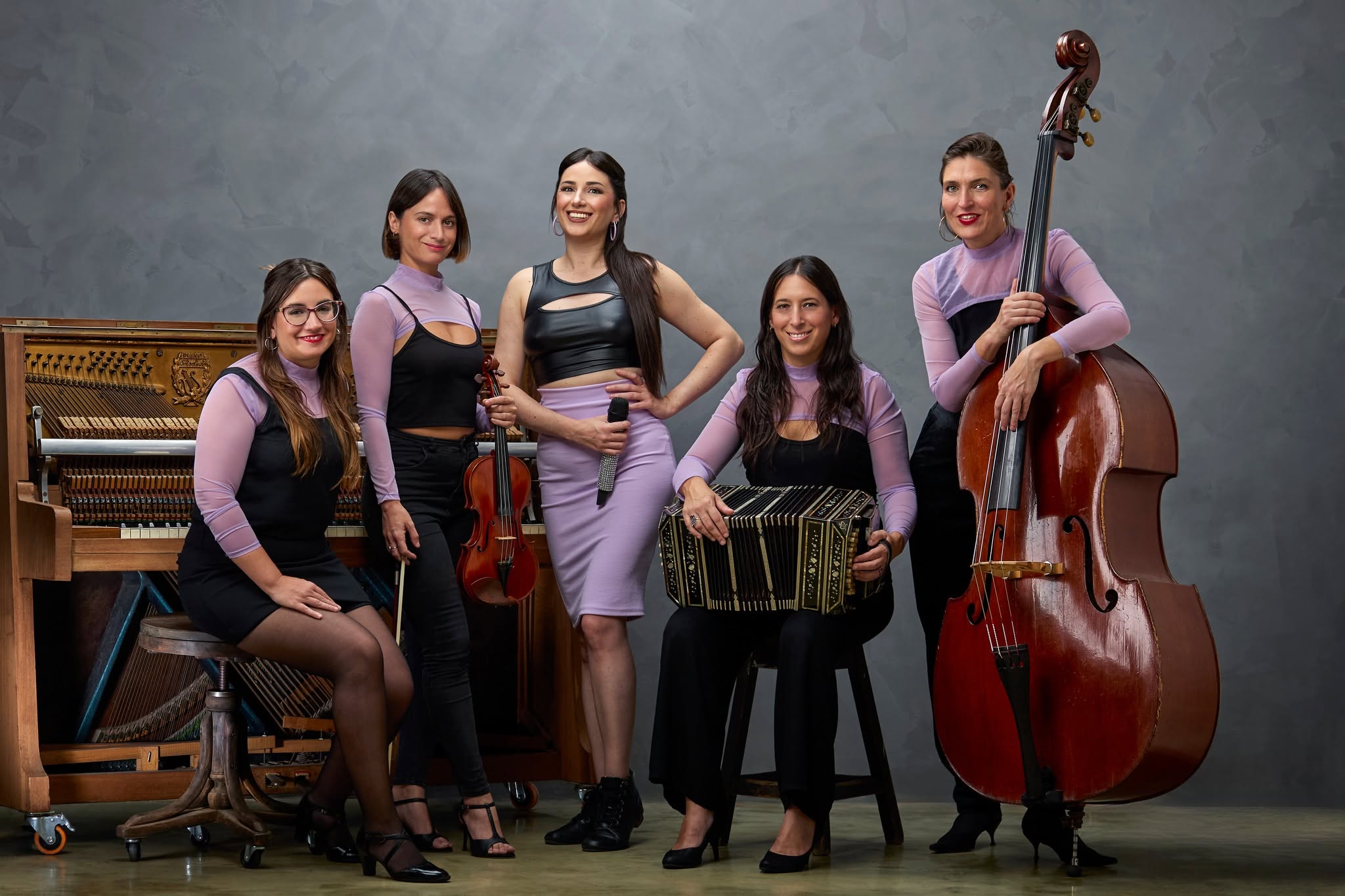 MUJERES Tango (concert & Milonga)