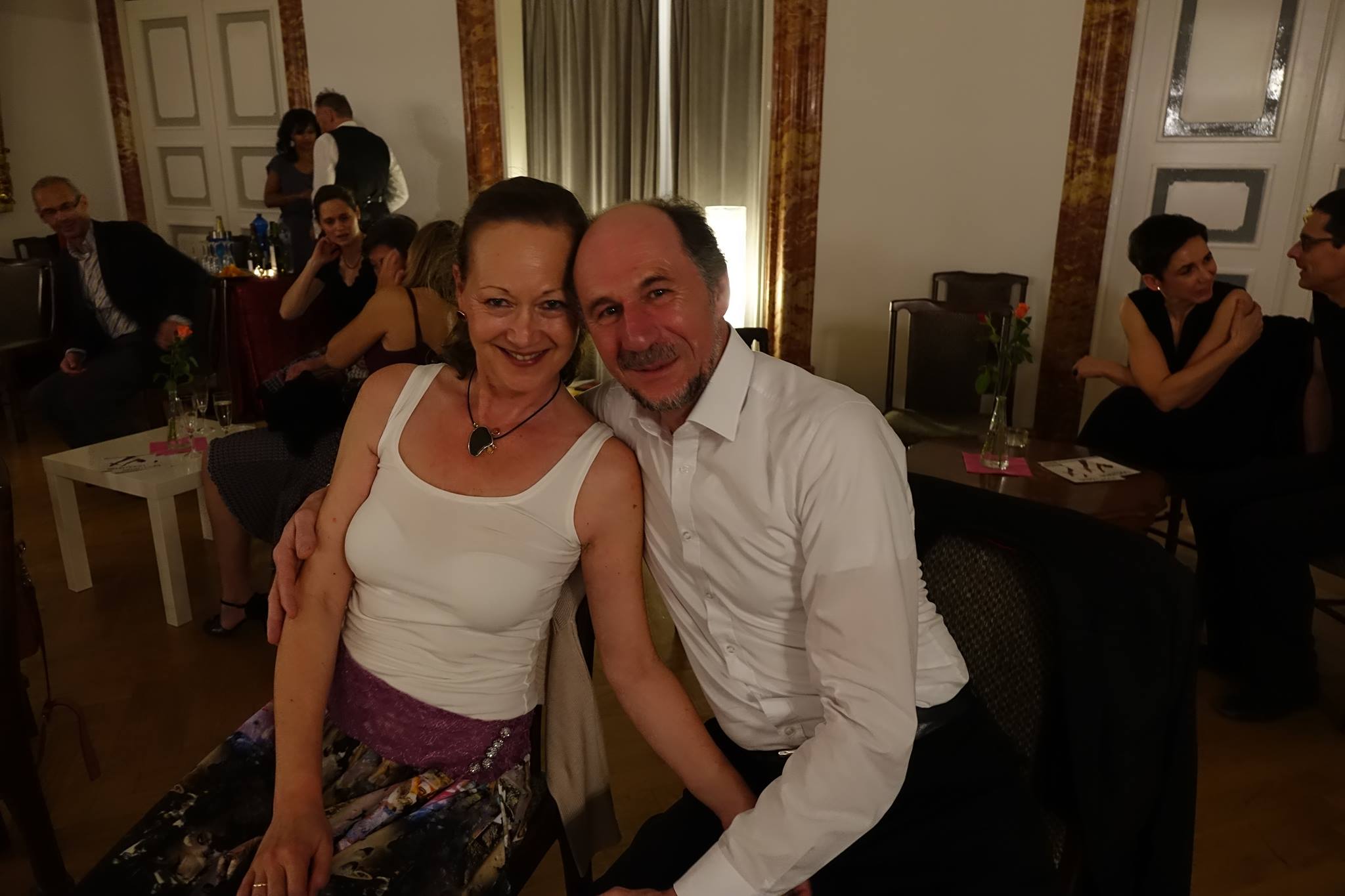 Tanz in den Mai I Tango an der Residenz - Kempten