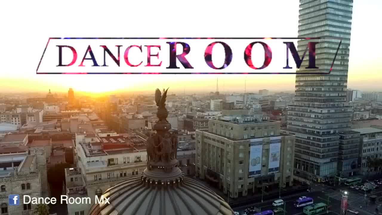 Dance Room Vive La Experiencia