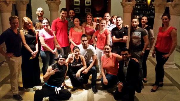 CLASES EASY DANCE LATIN ( BACHATA & SALSA CUBANA)