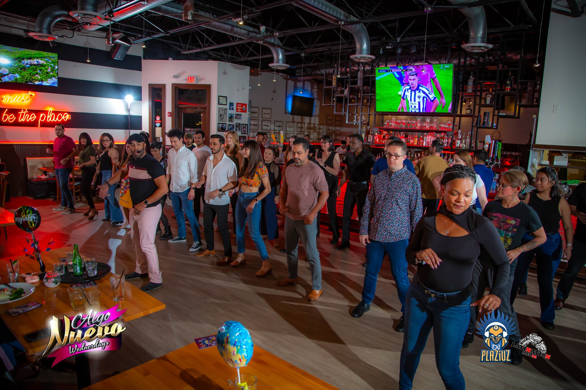 ALGO NUEVO Wednesday’s FREE Salsa Bachata Lesson & Latin Party!