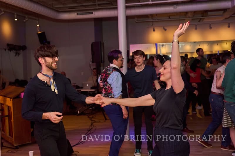 Fizz Swing Dance