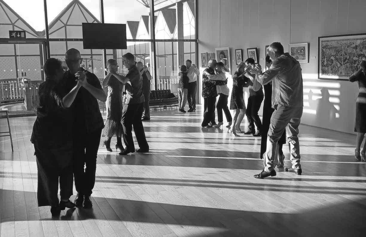 Argentine Tango FREE, FUN Taster session - all welcome!