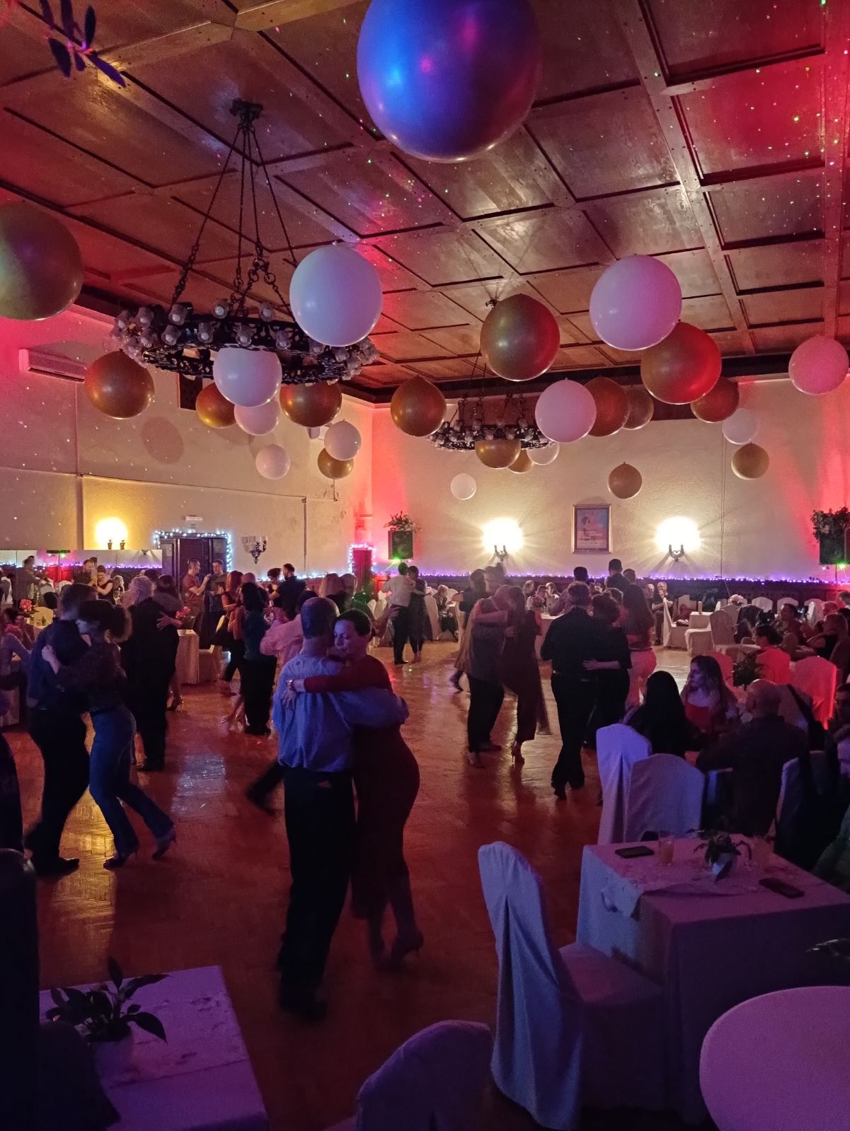 TANGO NIGHT