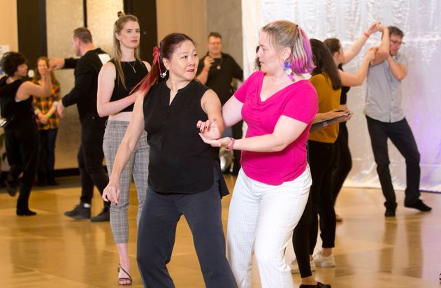 Beginners West Coast Swing Crash Course