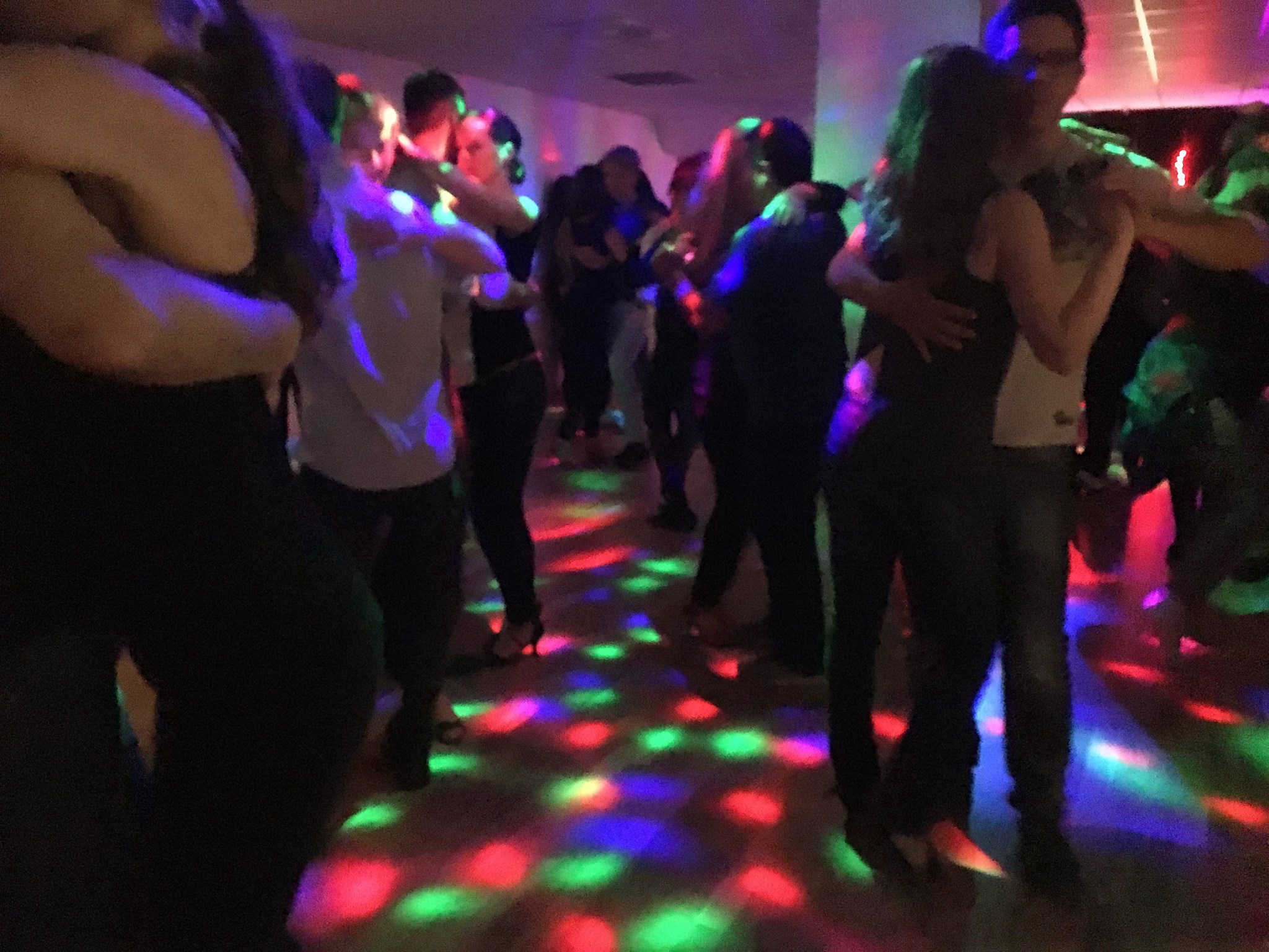 Escondedansa i tropisk Onsdagshetta!