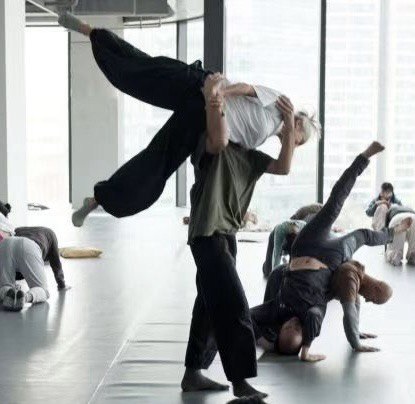 Elastic Attention - A Contact Improvisation Workshop with Anjelika Doniy