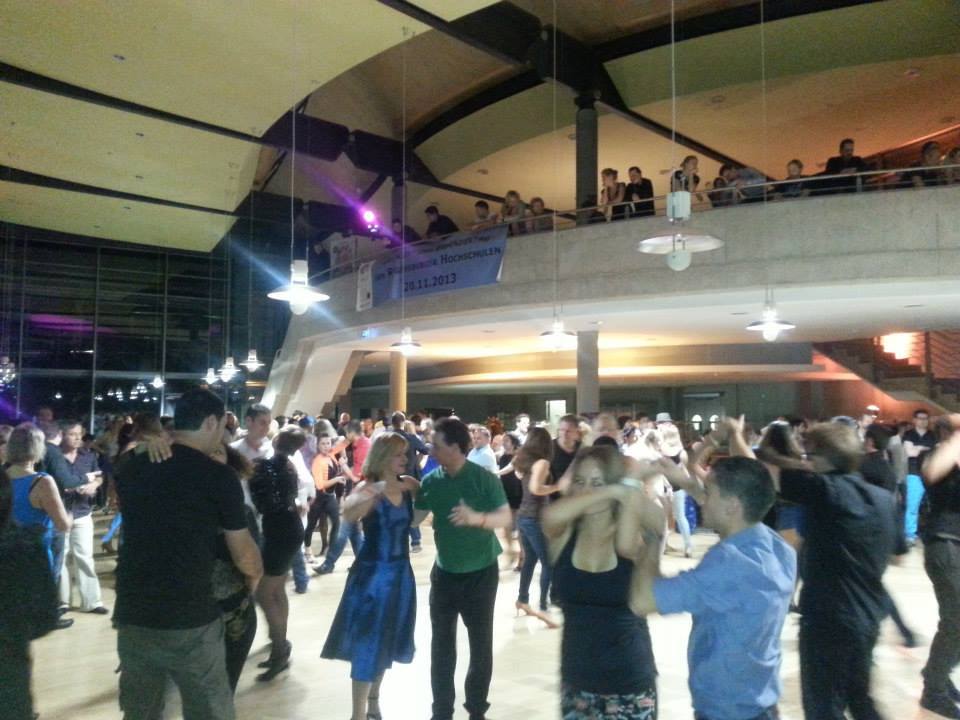 9. Uni Salsa Camp