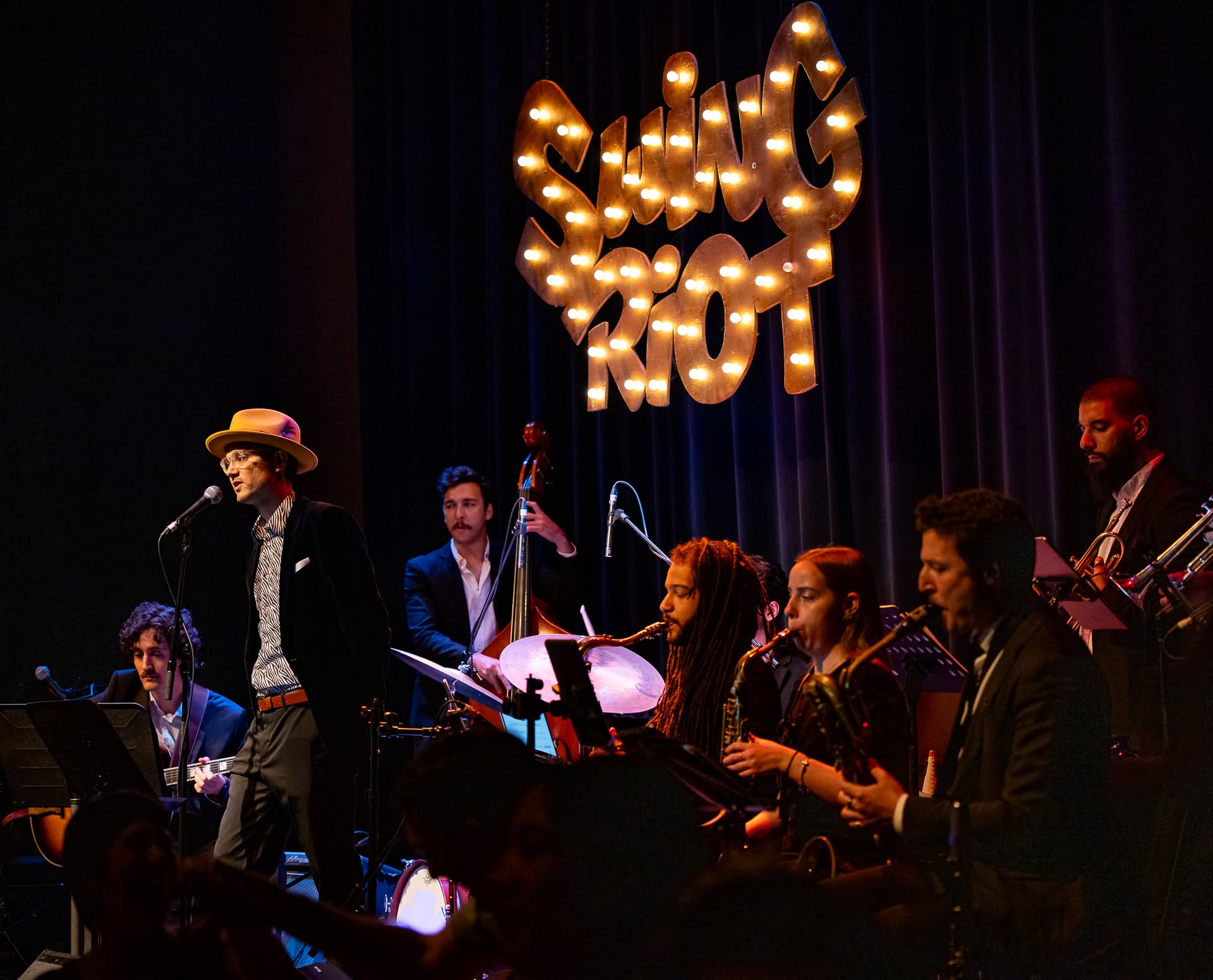 Michaël Srey Legacy Band au Cabaret Jazz L'Entracte + Cours initiation Lindy Hop par Cat’s Corner