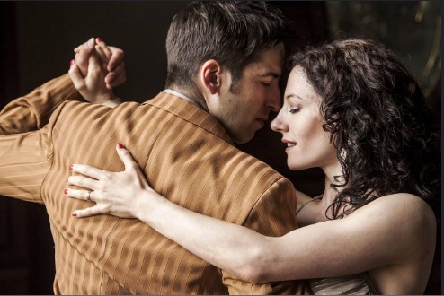 Seara romantica de muzica live tangouri celebre si dans