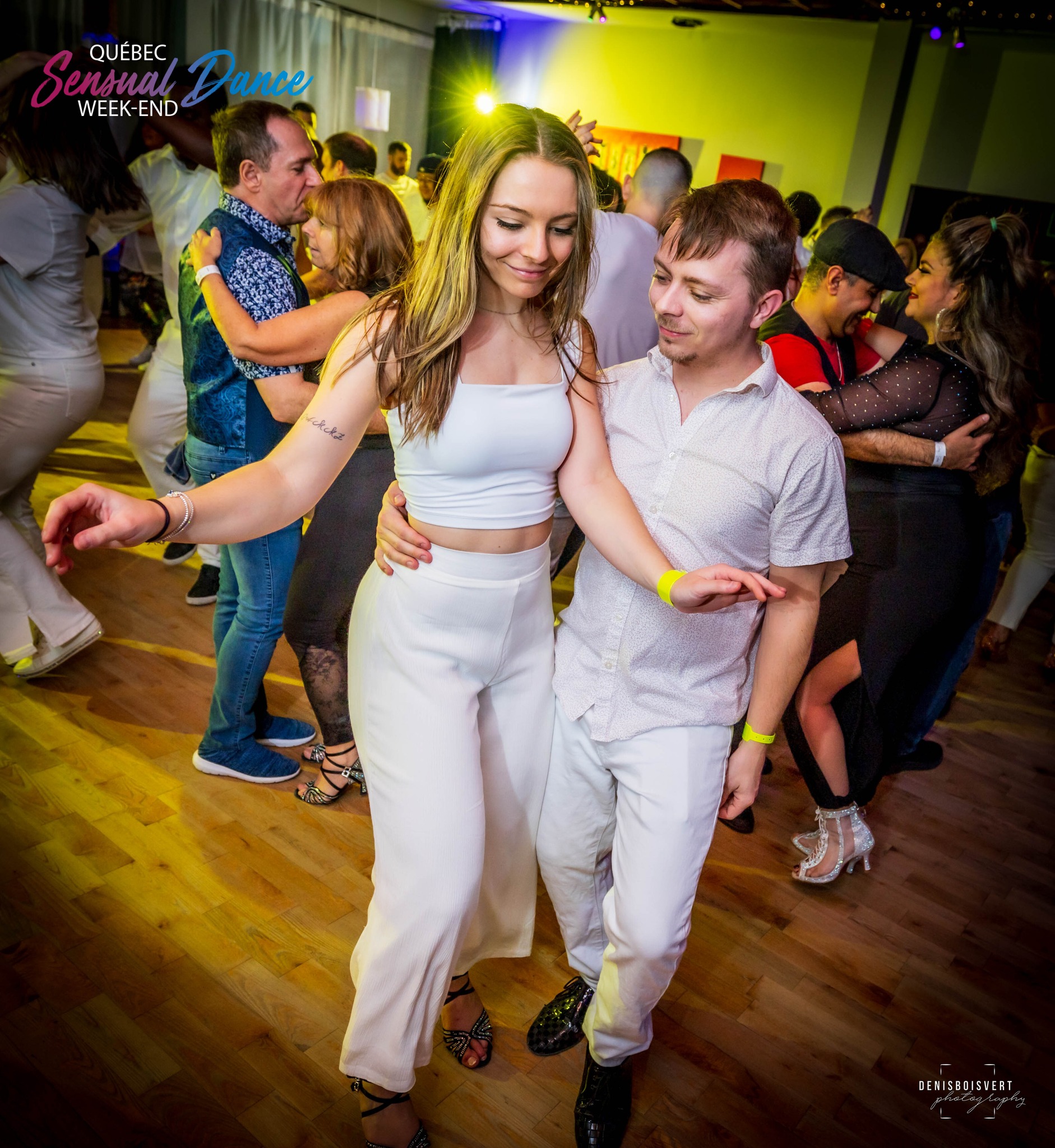 Party de la Reine (Lendemain Férié) 2 Salles Salsa, Bachata et Kizomba