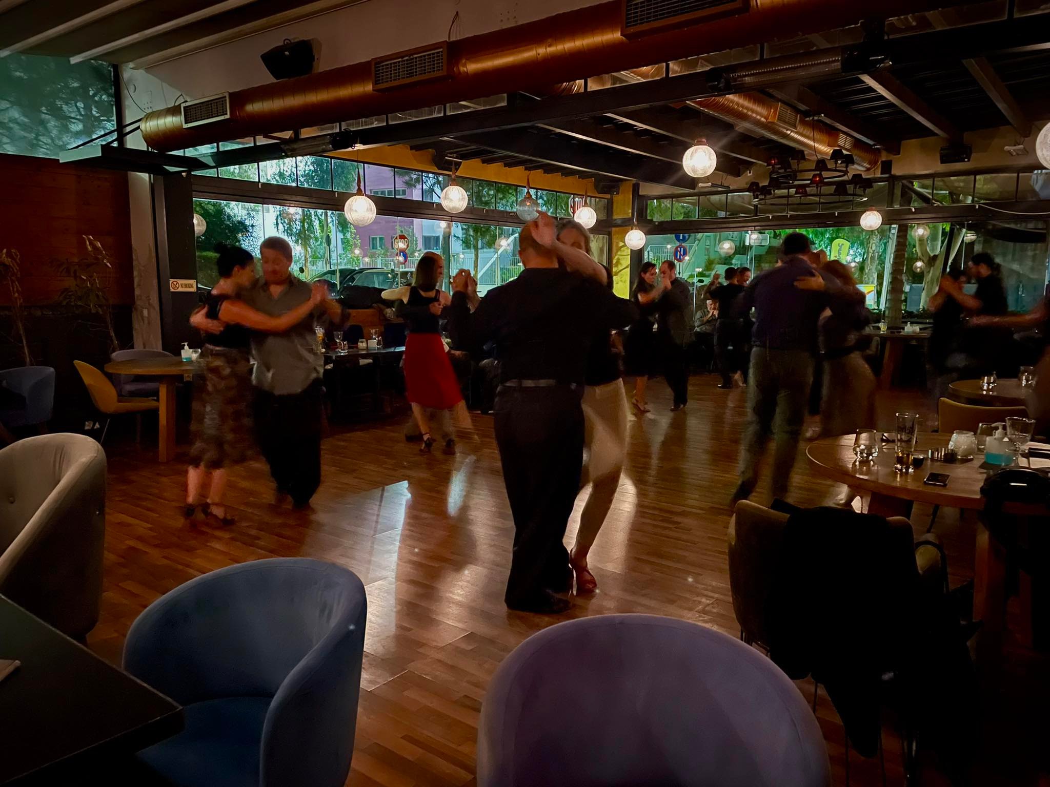 Milonga "Las Chicas"