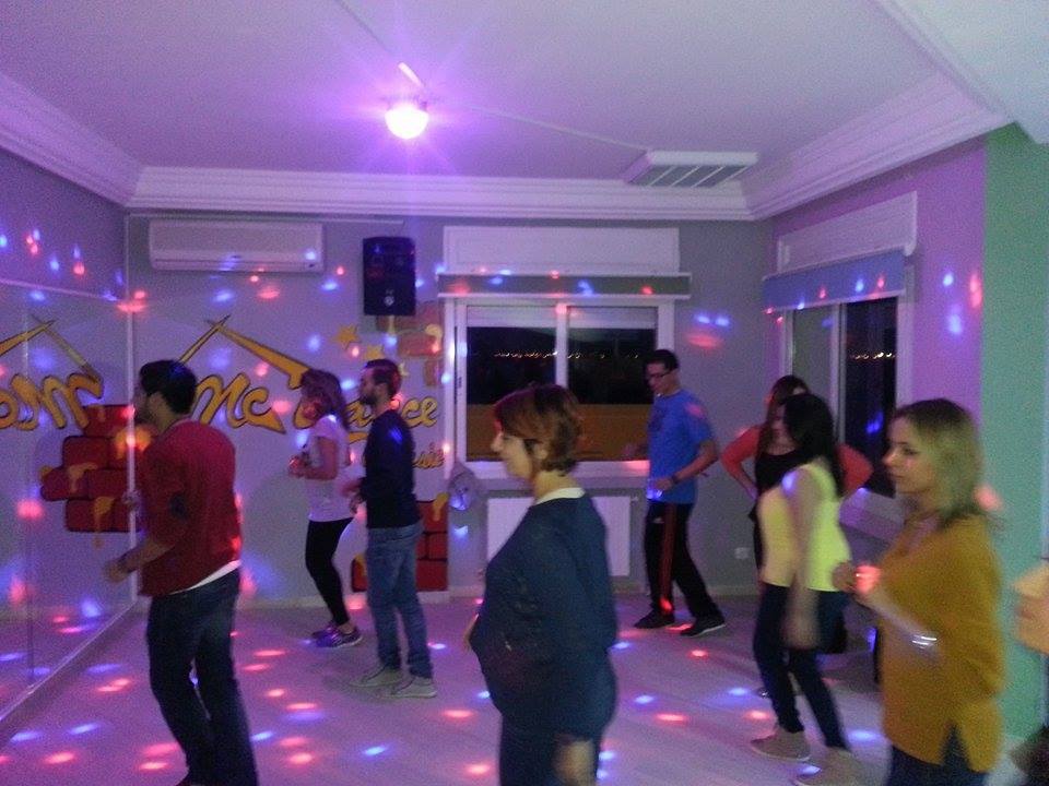 Reprise des cours de danse salsa latino [formation de base avec " HAMDI SALSERO"