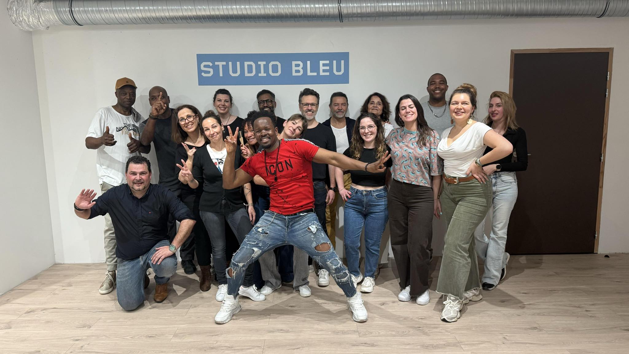 STAGE DE BACHATA DOMINICAINE Débutant et inter by Mitch et Sania !