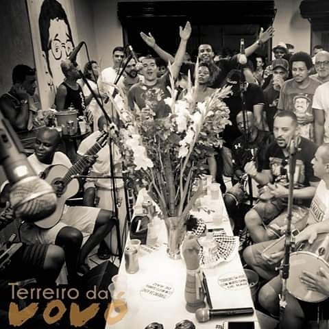Samba do Terreiro da Vovó Convid. Tiago Testa!