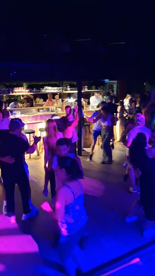 Playa Bonita Au Bahia Tikka