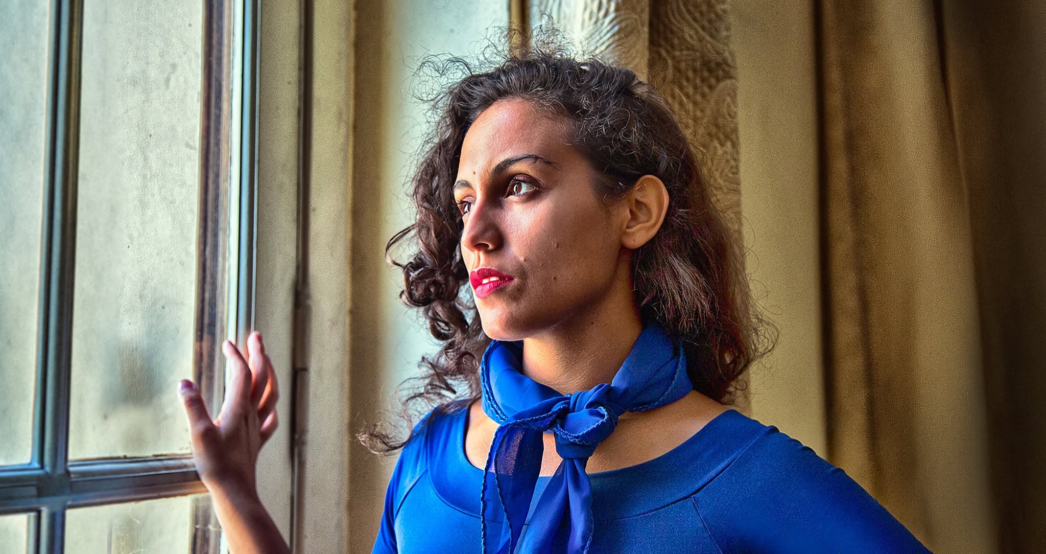 Anahí Carballo & Maureen Muñoz perform + DJ Sophia Arnaout! No classes! We open at 9pm! 👀