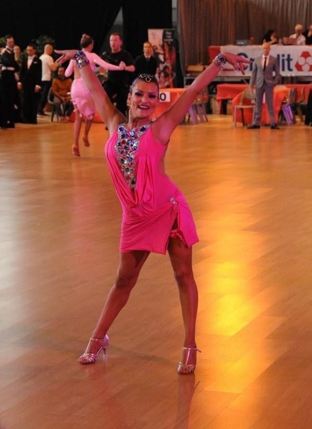 STAGE BACHATA MODERNA SOLO MIXTE (ACCESSIBLE HOMME ET FEMME)