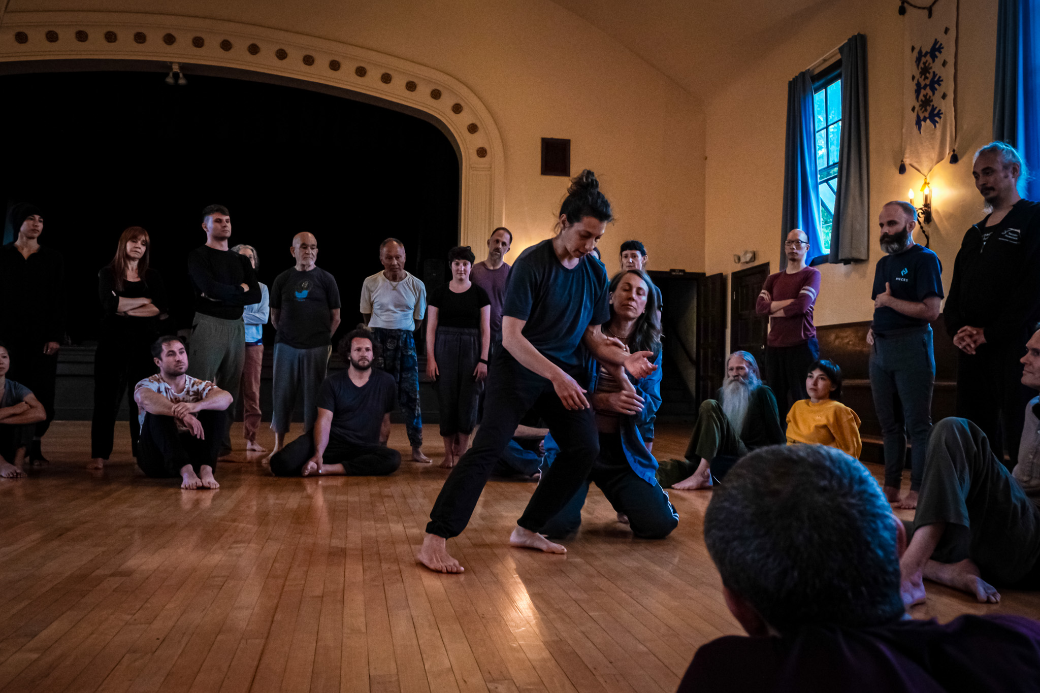 Acrobatic Contact Improvisation & Chaos with Shira Yaziv