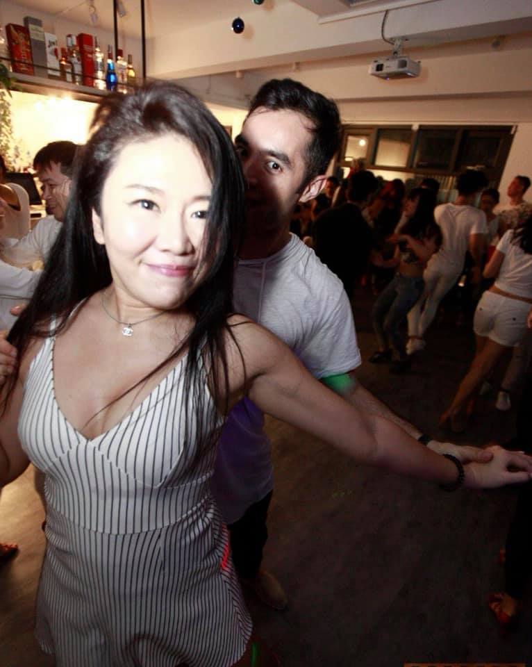 2019 1 26 (Sat.) Weekend Salsa Party Night with DJ James!
