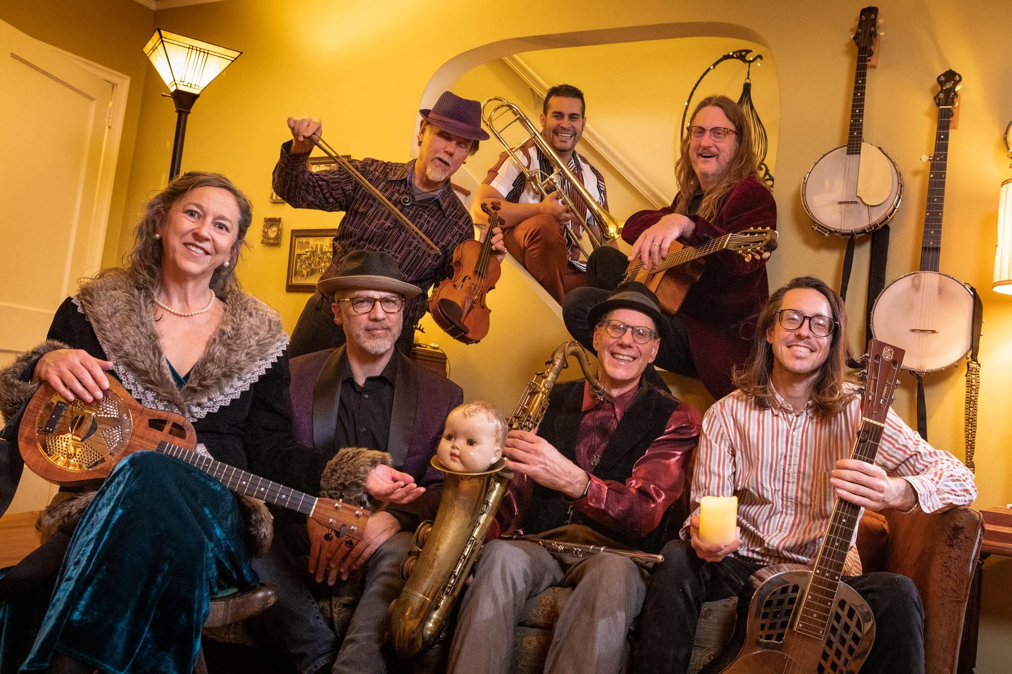 Huzzah--Hot Jazz & Swing