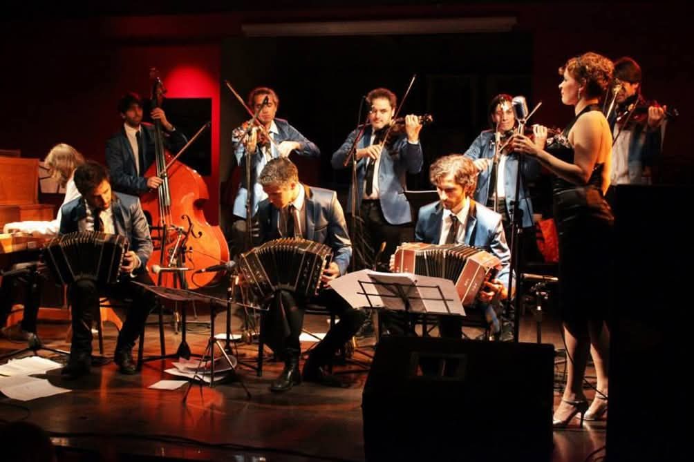 Serata evento. Orchestra Misteriosa Buenos Aires. tdj Antonio Cuna